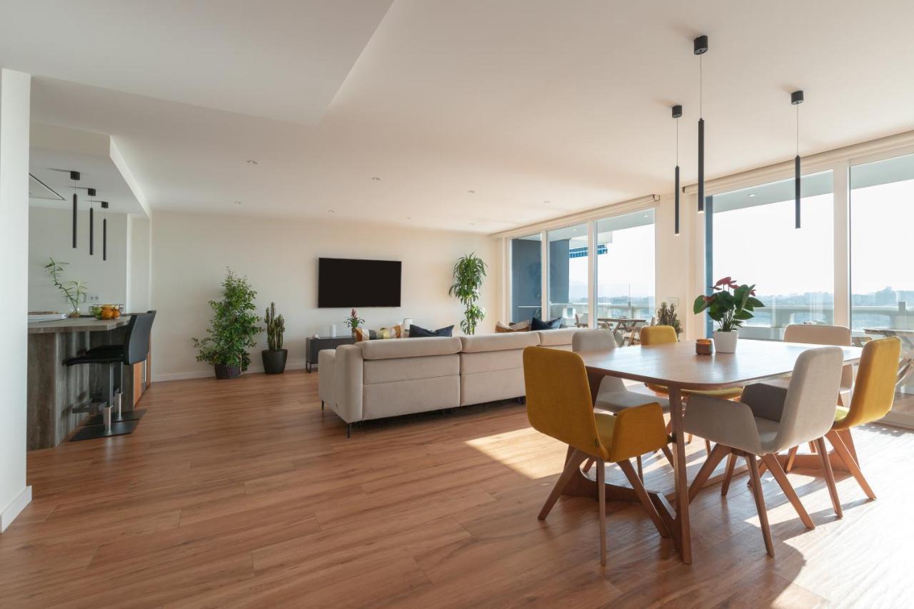 Luxury Beach/port Apartment Málaga