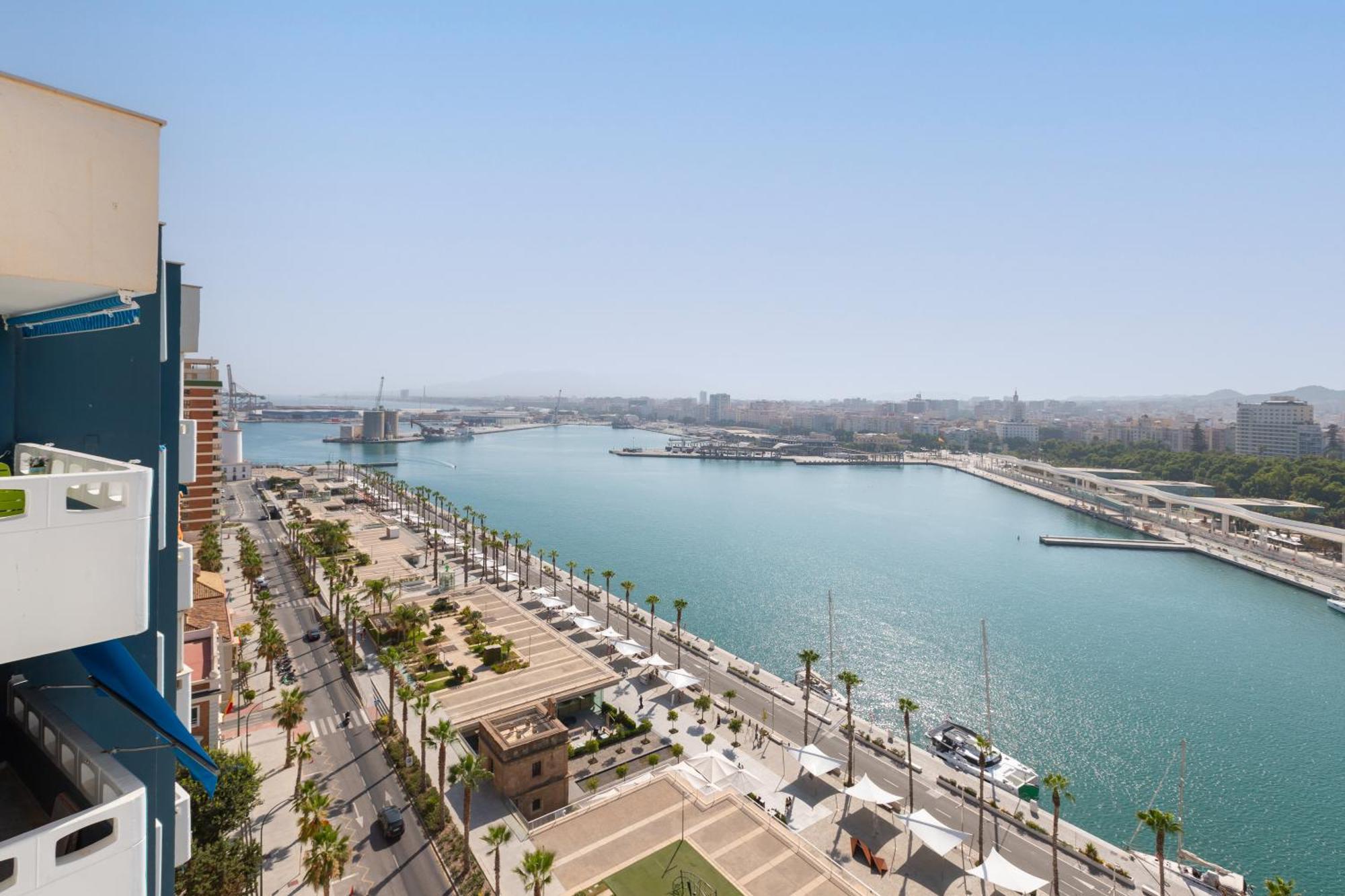 Luxury Beach/port Apartment Málaga